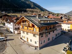 Casa di lusso di 550 mq in vendita Sautens, Austria