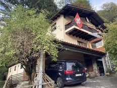 Casa di 240 mq in vendita Piandera, Svizzera