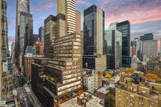 Appartamento in vendita a Midtown East New York New York County