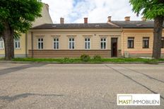 Casa di lusso in vendita Stockerau, Bassa Austria