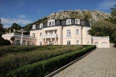 Villa in vendita a Hainburg an der Donau Bassa Austria Politischer Bezirk Bruck an der Leitha