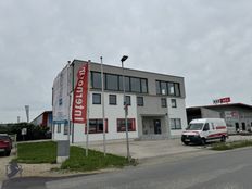 Ufficio di 239 mq in affitto - St. Pölten, Austria