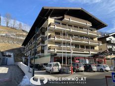 Appartamento in vendita a Saalbach Salisburghese Politischer Bezirk Zell am See