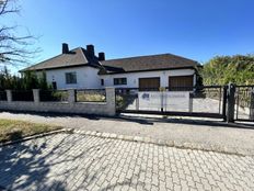 Casa di lusso di 104 mq in vendita Oberwaltersdorf, Bassa Austria