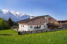 Prestigioso appartamento di 77 m² in vendita Telfs, Austria