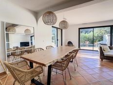 Villa in vendita a Sainte-Maxime Provenza-Alpi-Costa Azzurra Var