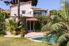 Villa in vendita a Cavalaire-sur-Mer Provenza-Alpi-Costa Azzurra Var