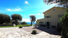 Villa in vendita a La Turbie Provenza-Alpi-Costa Azzurra Alpi Marittime