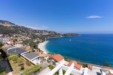 Appartamento in vendita a Roquebrune-Cap-Martin Provenza-Alpi-Costa Azzurra Alpi Marittime