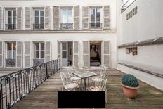 Appartamento in vendita a Montmartre, Abbesses, Grandes-Carrières Île-de-France Parigi