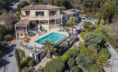 Villa in vendita a Les Adrets-de-l\'Estérel Provenza-Alpi-Costa Azzurra Var