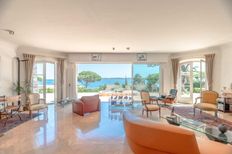 Villa in vendita a Sainte-Maxime Provenza-Alpi-Costa Azzurra Var