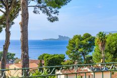 Villa in vendita a Saint-Cyr-sur-Mer Provenza-Alpi-Costa Azzurra Var