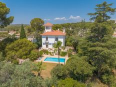 Villa in vendita a Saint-Raphaël Provenza-Alpi-Costa Azzurra Var