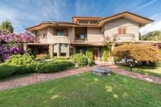 Prestigiosa villa di 400 mq in vendita, via balduini, Forte dei Marmi, Lucca, Toscana