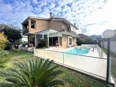 Villa in vendita a Roma Lazio Roma