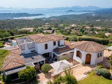 Villa di 407 mq in vendita Via dei Lecci, Arzachena, Sassari, Sardegna