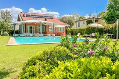 Esclusiva villa di 340 mq in vendita Via Gorizia, Forte dei Marmi, Lucca, Toscana