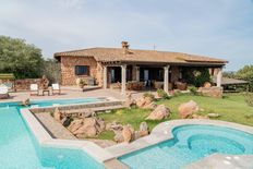 Esclusiva villa di 460 mq in vendita via Monte Ortobene, Loiri Porto San Paolo, Sassari, Sardegna
