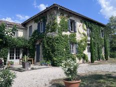 Prestigiosa villa di 253 mq in vendita Puymaurin, Francia