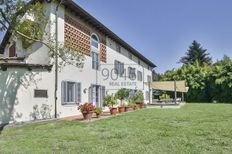 Villa di 900 mq in vendita Lucca, Toscana