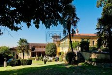 Prestigiosa villa di 1500 mq in vendita Montevecchia, Italia