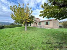 Casa di lusso di 120 mq in vendita Beaumont-de-Pertuis, Provenza-Alpi-Costa Azzurra