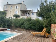 Casa di lusso in vendita a Montlieu-la-Garde Nouvelle-Aquitaine Charente-Maritime