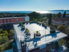 Villa in vendita a Saint-Raphaël Provenza-Alpi-Costa Azzurra Var