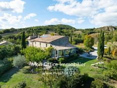 Casa di prestigio di 346 mq in vendita Laragne-Montéglin, Provenza-Alpi-Costa Azzurra