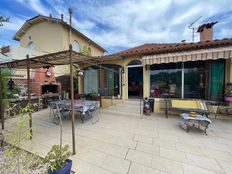 Casa di lusso in vendita a Tolone Provenza-Alpi-Costa Azzurra Var