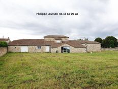 Prestigiosa casa in vendita Soussac, Aquitania-Limosino-Poitou-Charentes