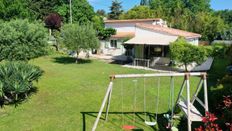 Villa in vendita a Le Val Provenza-Alpi-Costa Azzurra Var