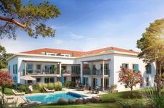 Prestigioso appartamento in vendita Sanary-sur-Mer, Provenza-Alpi-Costa Azzurra