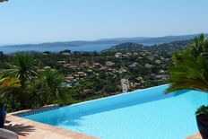 Villa in vendita a Sainte-Maxime Provenza-Alpi-Costa Azzurra Var