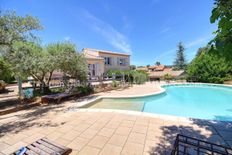 Prestigiosa villa di 170 mq in vendita, Uzès, Francia