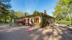 Casa di prestigio in vendita Breuillet, Aquitania-Limosino-Poitou-Charentes