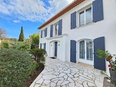 Casa di lusso in vendita a Saint-Raphaël Provenza-Alpi-Costa Azzurra Var