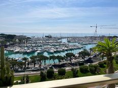 Appartamento di prestigio di 136 m² in vendita Villeneuve-Loubet, Francia