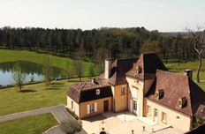 Castello in vendita a Bergerac Nouvelle-Aquitaine Dordogna