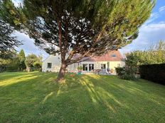 Casa di lusso in vendita a Jouy-le-Châtel Île-de-France Seine-et-Marne