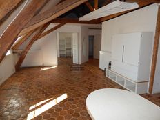 Casa di lusso in vendita a Sens Bourgogne-Franche-Comté Yonne