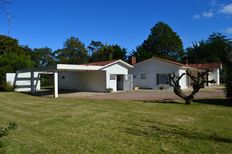 Casa di lusso in vendita Mercedes y Louvre, Punta del Este, Maldonado