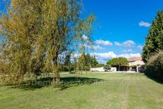 Villa in vendita a Pernes-les-Fontaines Provenza-Alpi-Costa Azzurra Vaucluse