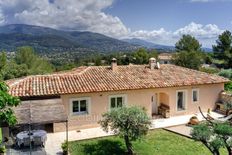 Prestigiosa villa di 195 mq in vendita Peymeinade, Provenza-Alpi-Costa Azzurra