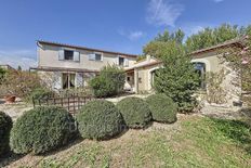 Villa di 212 mq in vendita Saint-Saturnin-lès-Avignon, Provenza-Alpi-Costa Azzurra