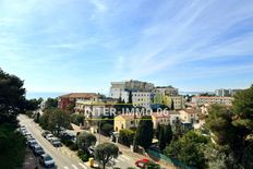 Prestigioso appartamento di 119 m² in vendita Cagnes-sur-Mer, Francia