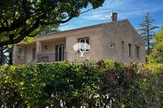 Villa di 130 mq in vendita Saint-Saturnin-lès-Apt, Provenza-Alpi-Costa Azzurra