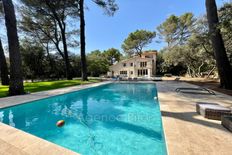 Prestigiosa villa di 340 mq in affitto Aix-en-Provence, Provenza-Alpi-Costa Azzurra