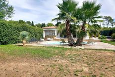 Villa in vendita a Rocbaron Provenza-Alpi-Costa Azzurra Var